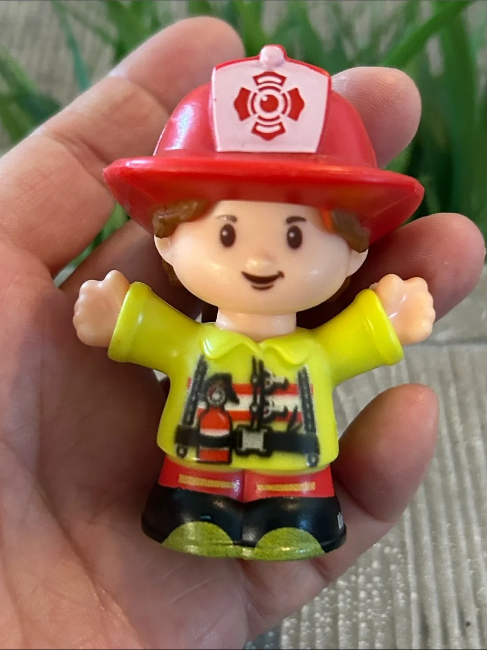 Fisher price little people fire fighter figurines replacement figures x2